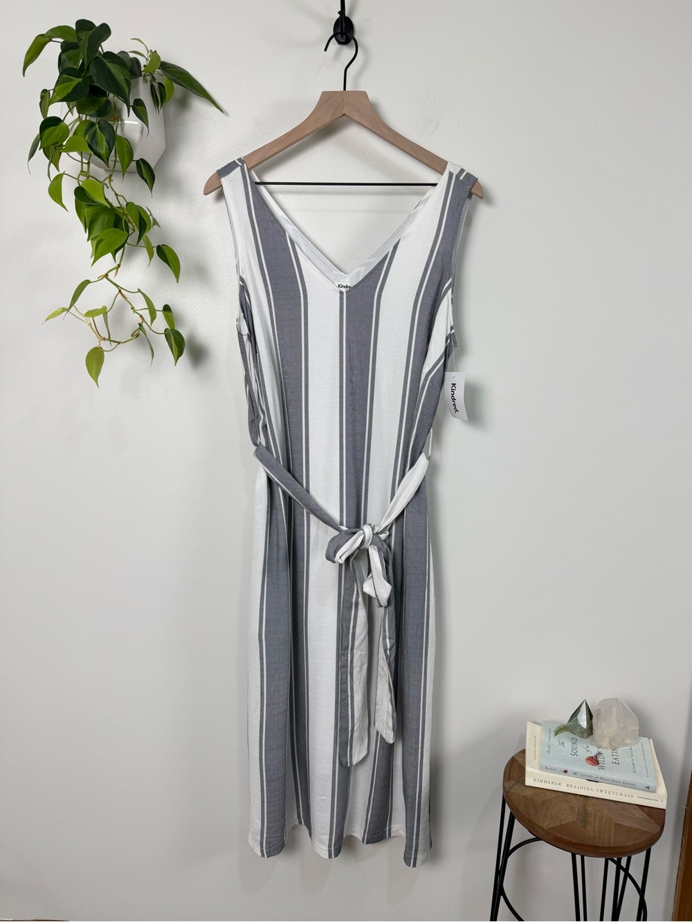 Kindred Striped Rayon Midi Dress Tie Waist 1X Coastal Resort Summer Vacation